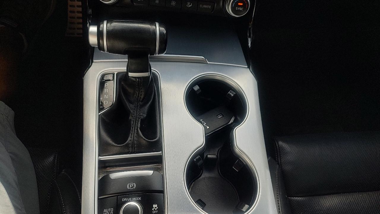 Kia Stinger GT1 2022