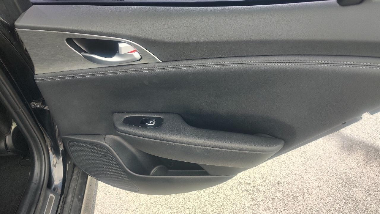 Kia Stinger GT1 2022