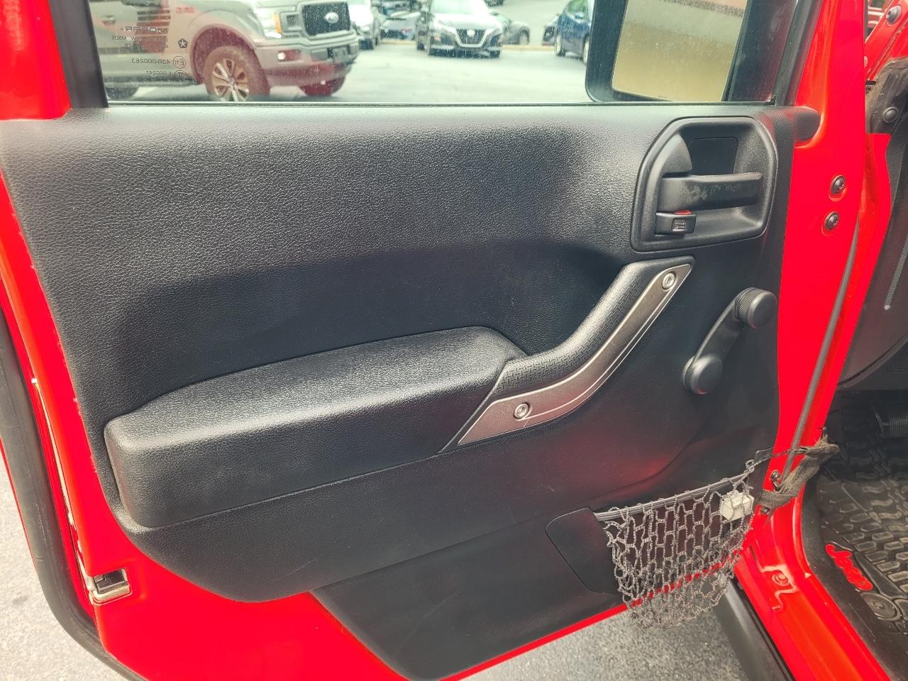 Jeep Wrangler Sport 4WD 2016
