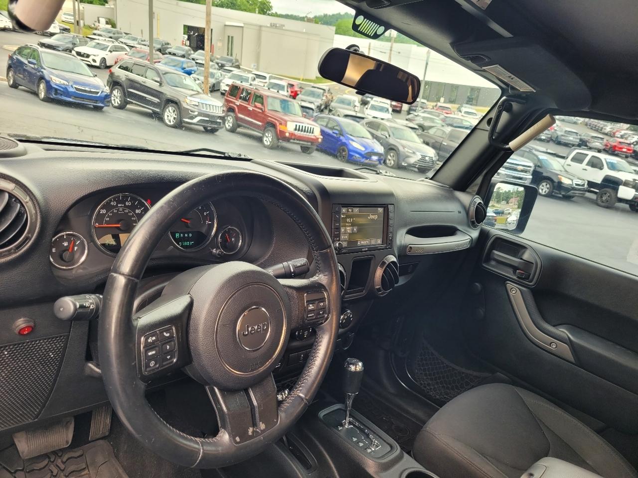 Jeep Wrangler Sport 4WD 2016