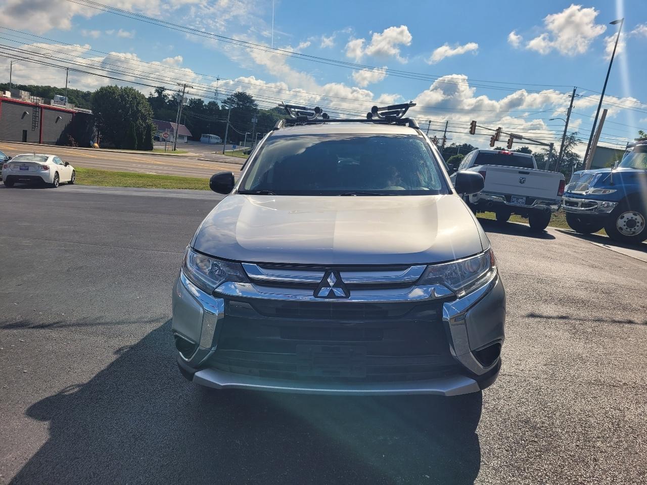 Mitsubishi Outlander SEL AWD 2018
