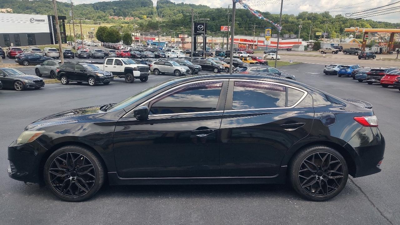 Acura ILX 8-Spd AT w/ Technology Plus Package 2016