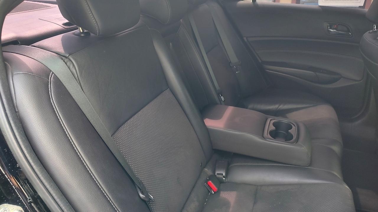Acura ILX 8-Spd AT w/ Technology Plus Package 2016