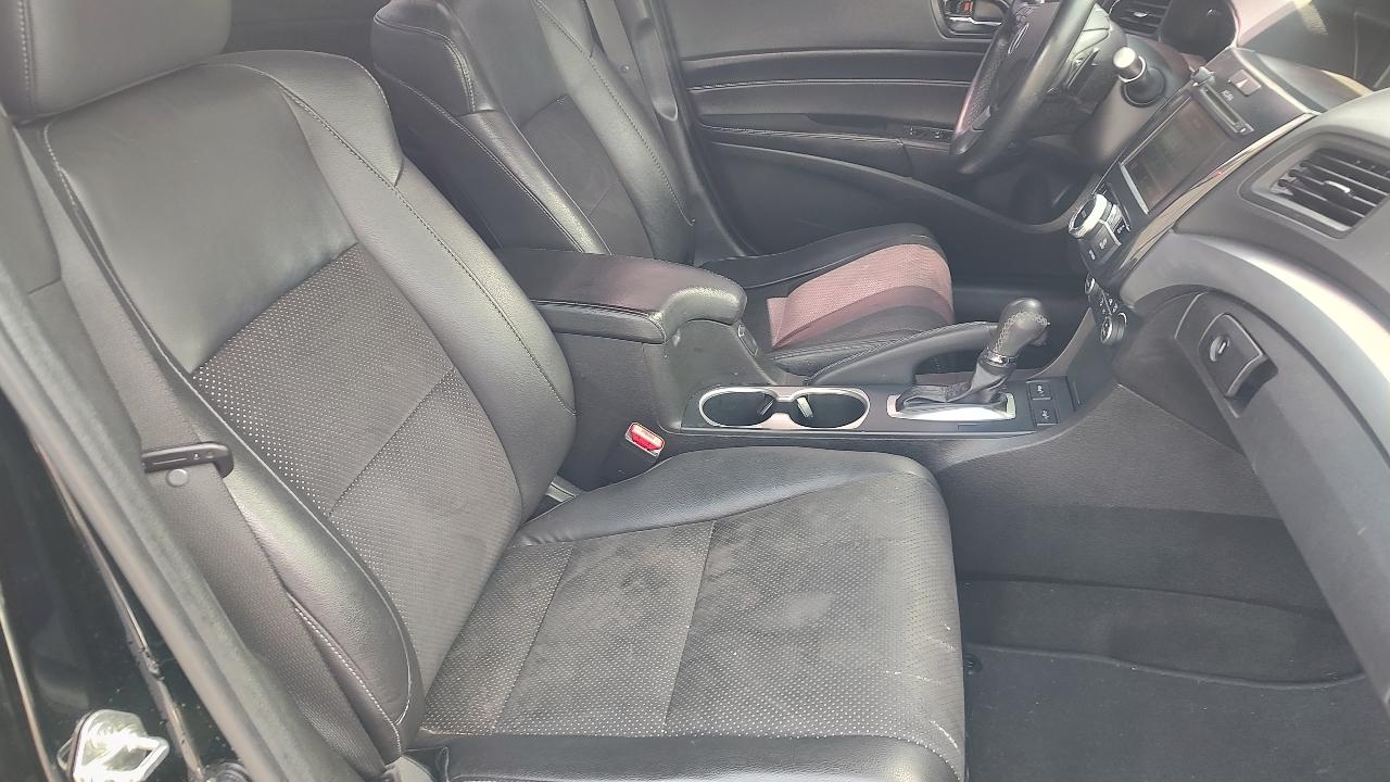 Acura ILX 8-Spd AT w/ Technology Plus Package 2016