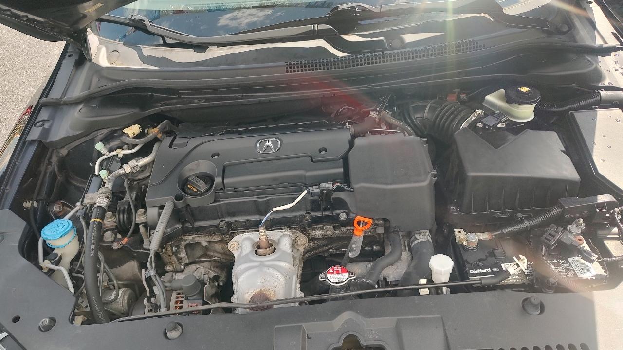 Acura ILX 8-Spd AT w/ Technology Plus Package 2016
