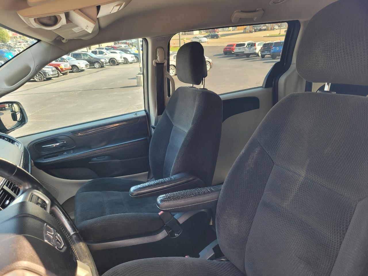 Dodge Grand Caravan 4dr SXT 2017