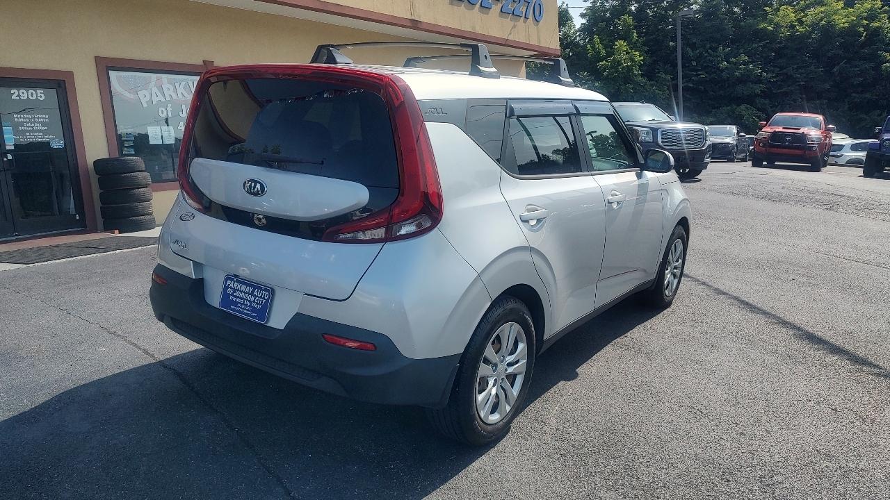 Kia Soul LX CVT 2021