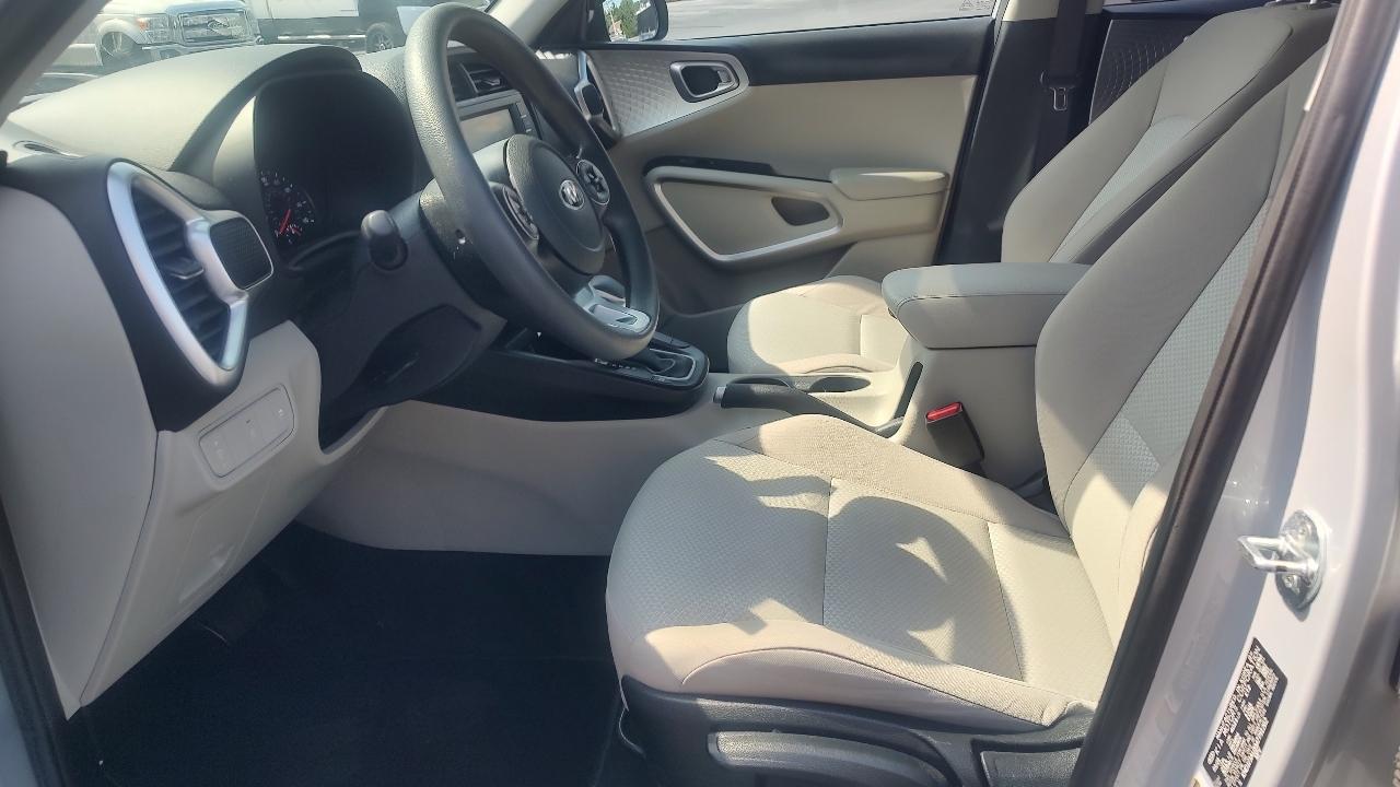 Kia Soul LX CVT 2021
