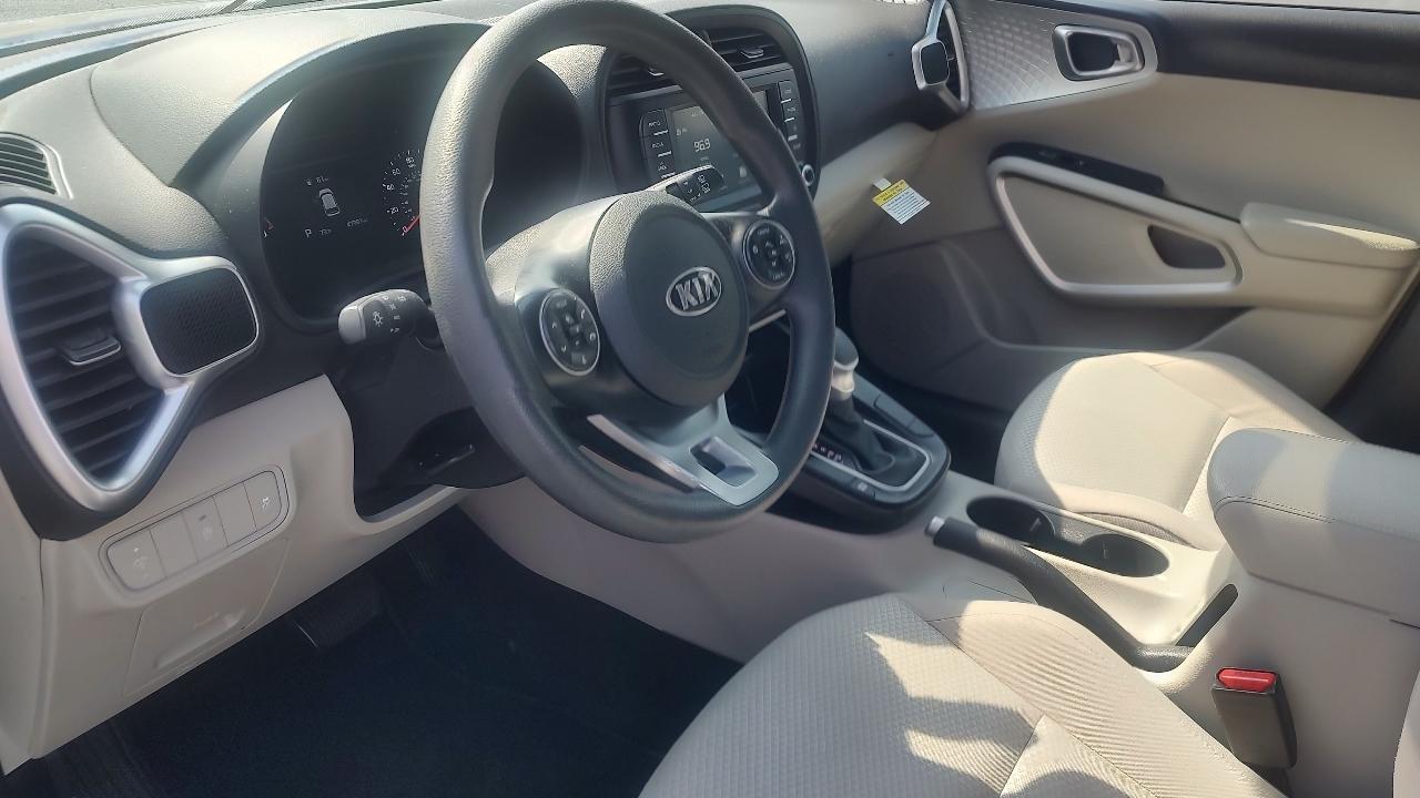 Kia Soul LX CVT 2021