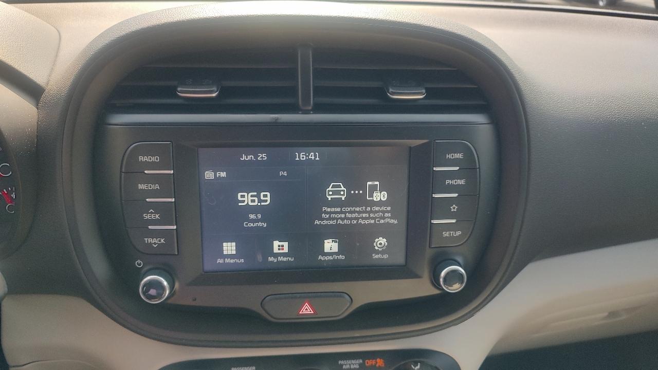 Kia Soul LX CVT 2021