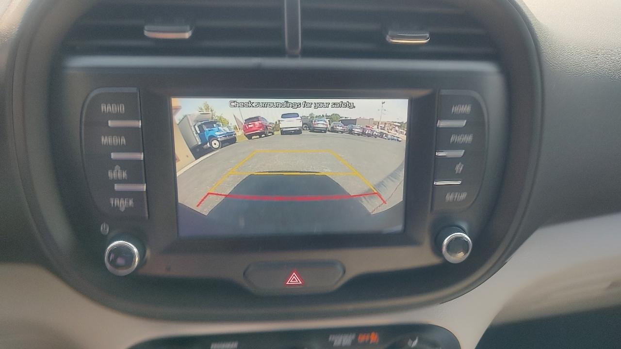 Kia Soul LX CVT 2021