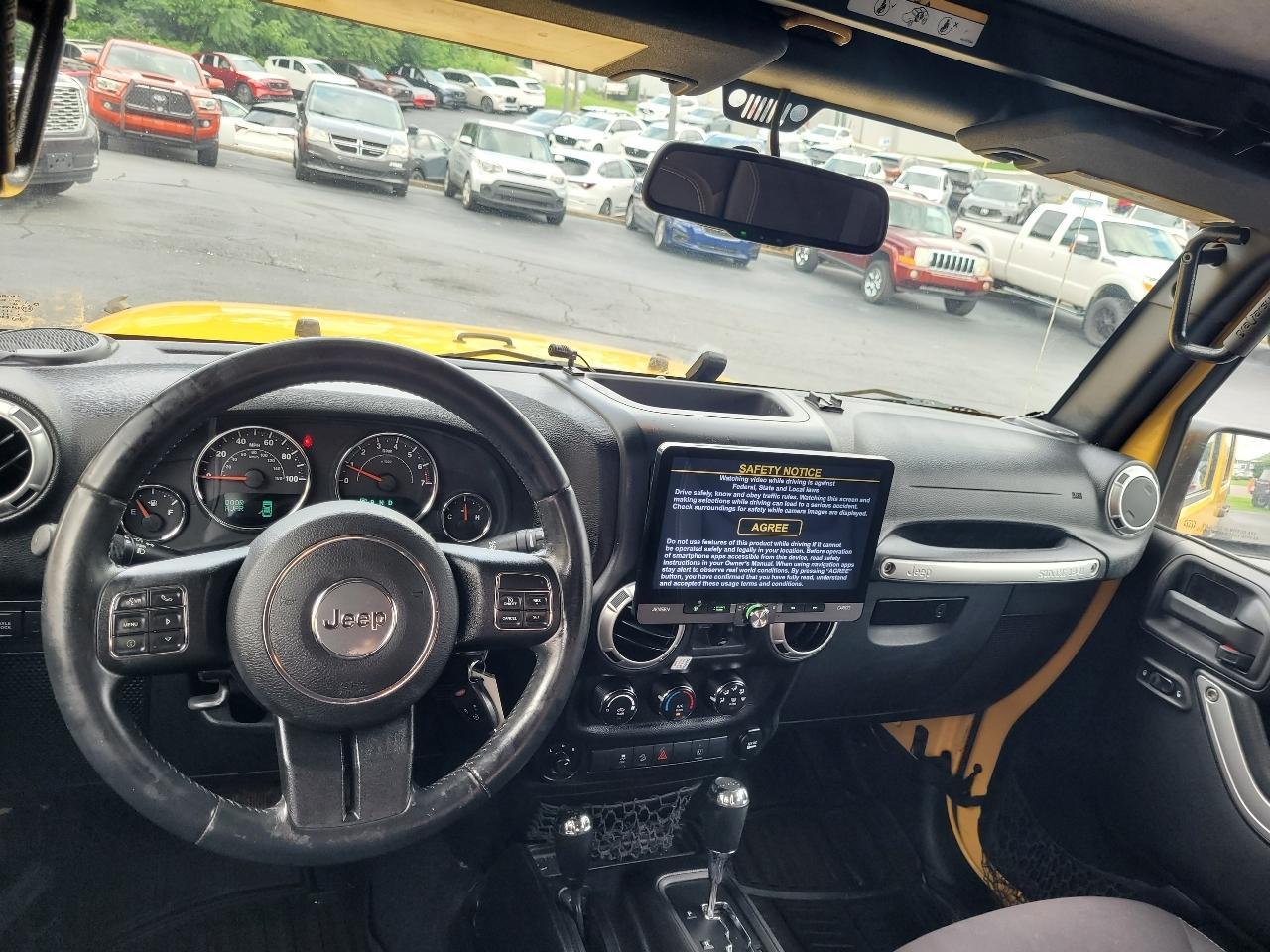 Jeep Wrangler Unlimited Rubicon 4WD 2015