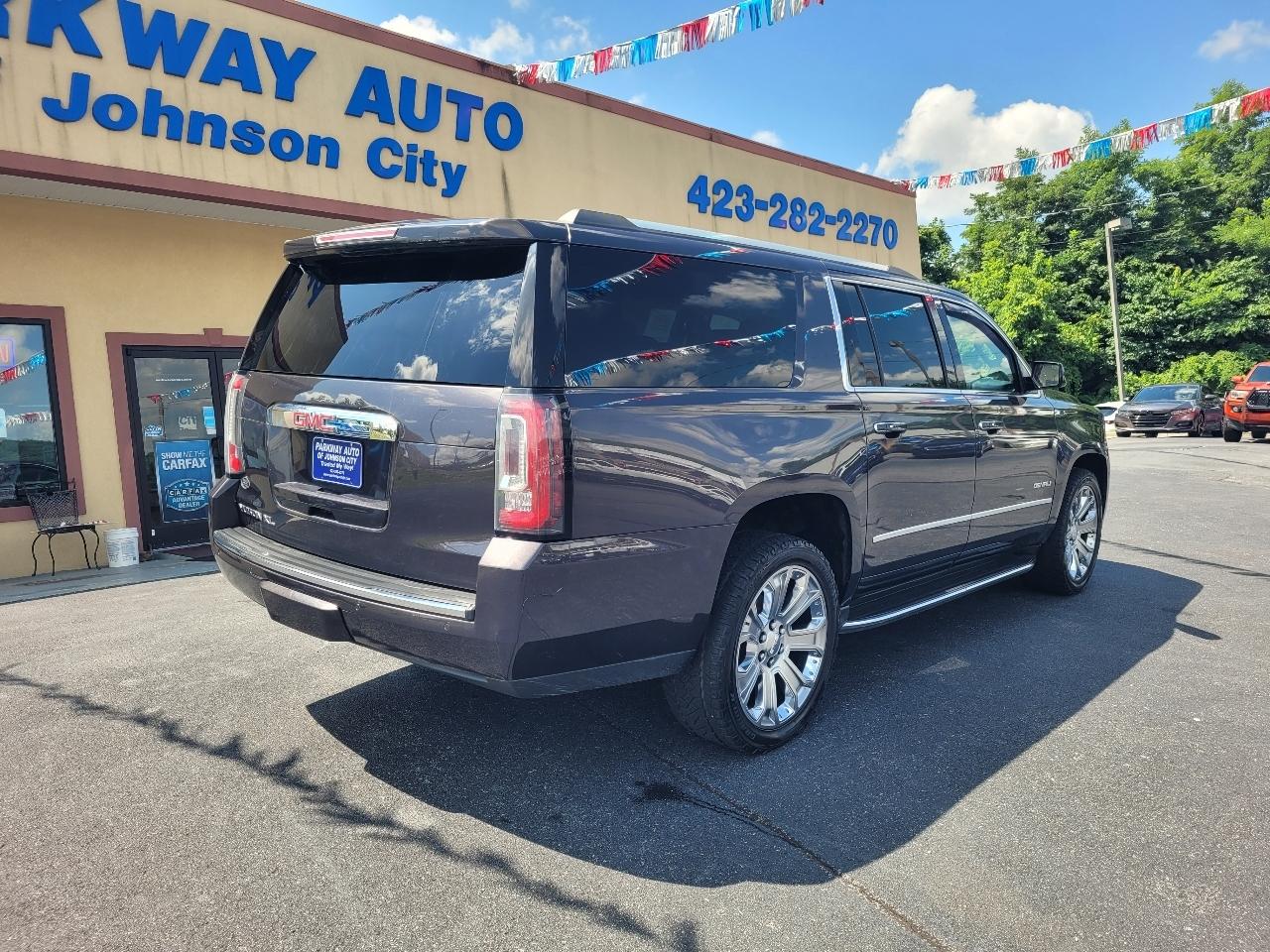 GMC Yukon XL Denali 4WD 2018