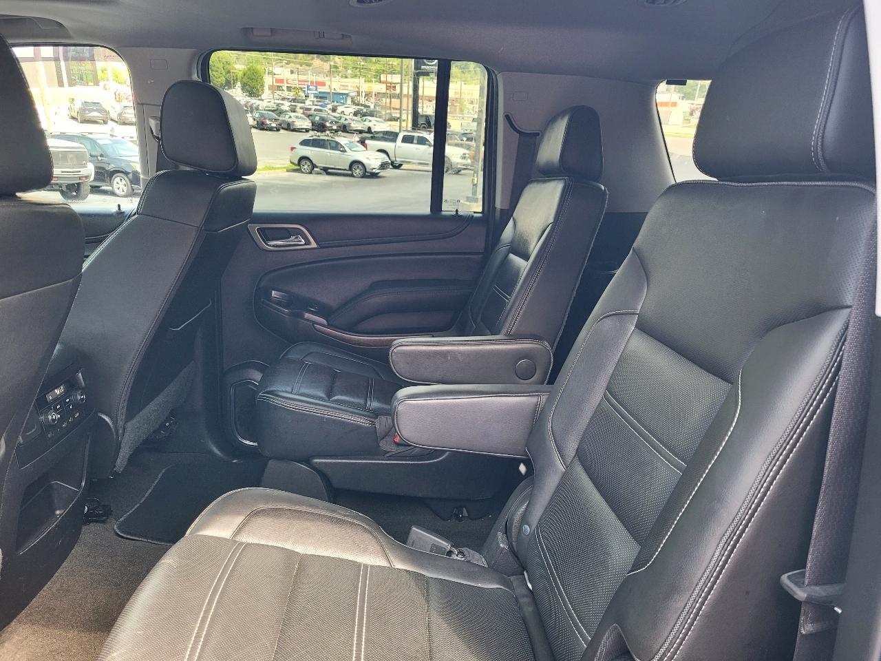 GMC Yukon XL Denali 4WD 2018