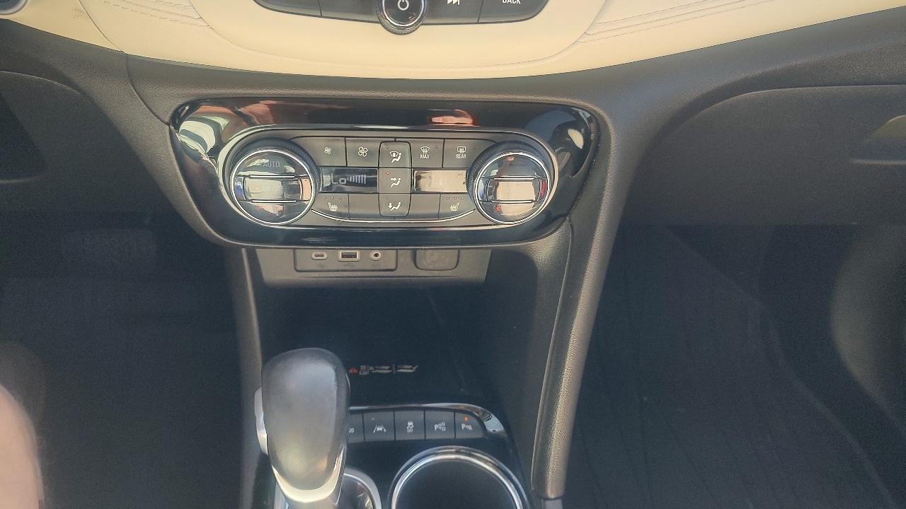 Buick Encore GX Essence AWD 2020