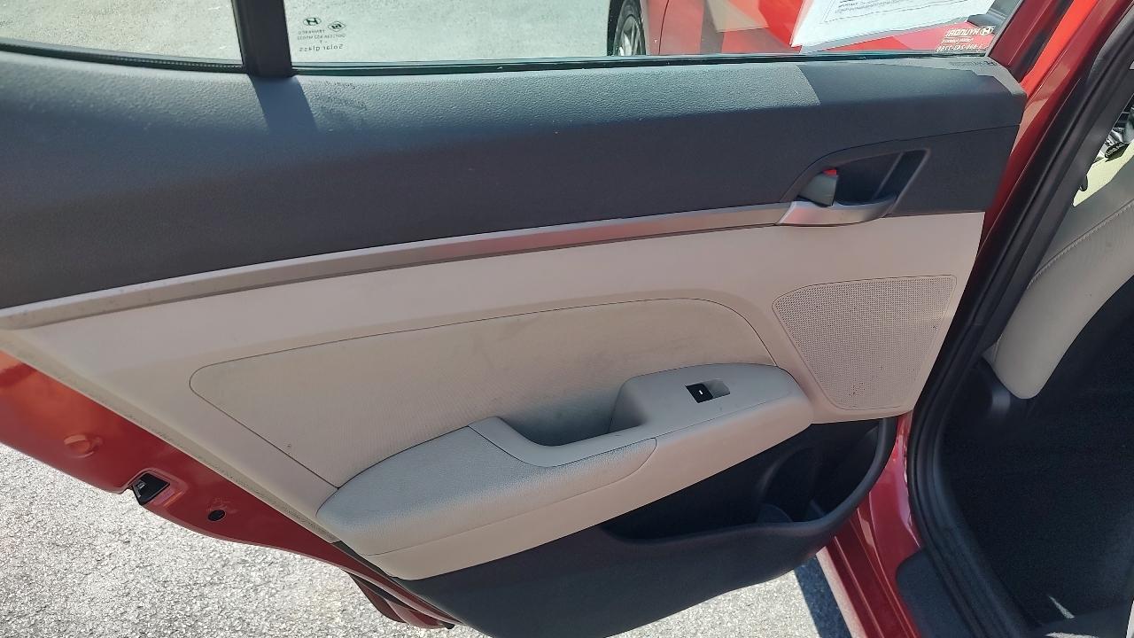 Hyundai Elantra Limited 2018