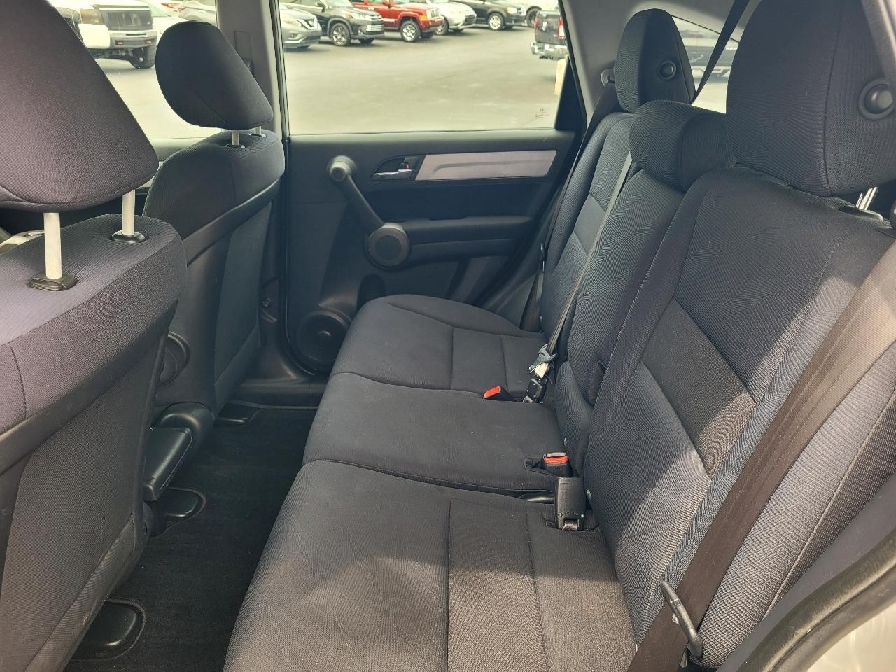 Honda CR-V LX 4WD 5-Speed AT 2010