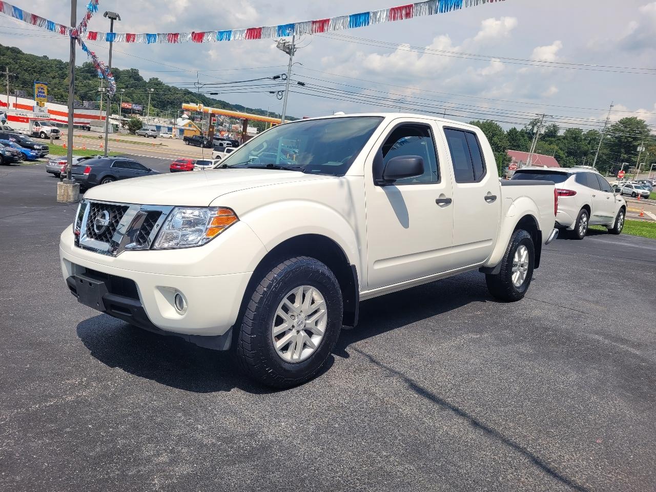 Nissan Frontier SL Crew Cab 5AT 4WD 2016