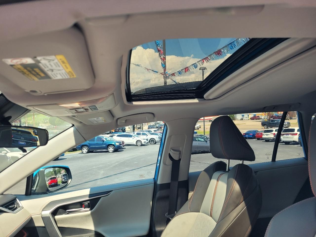 Toyota RAV4 Adventure AWD 2019