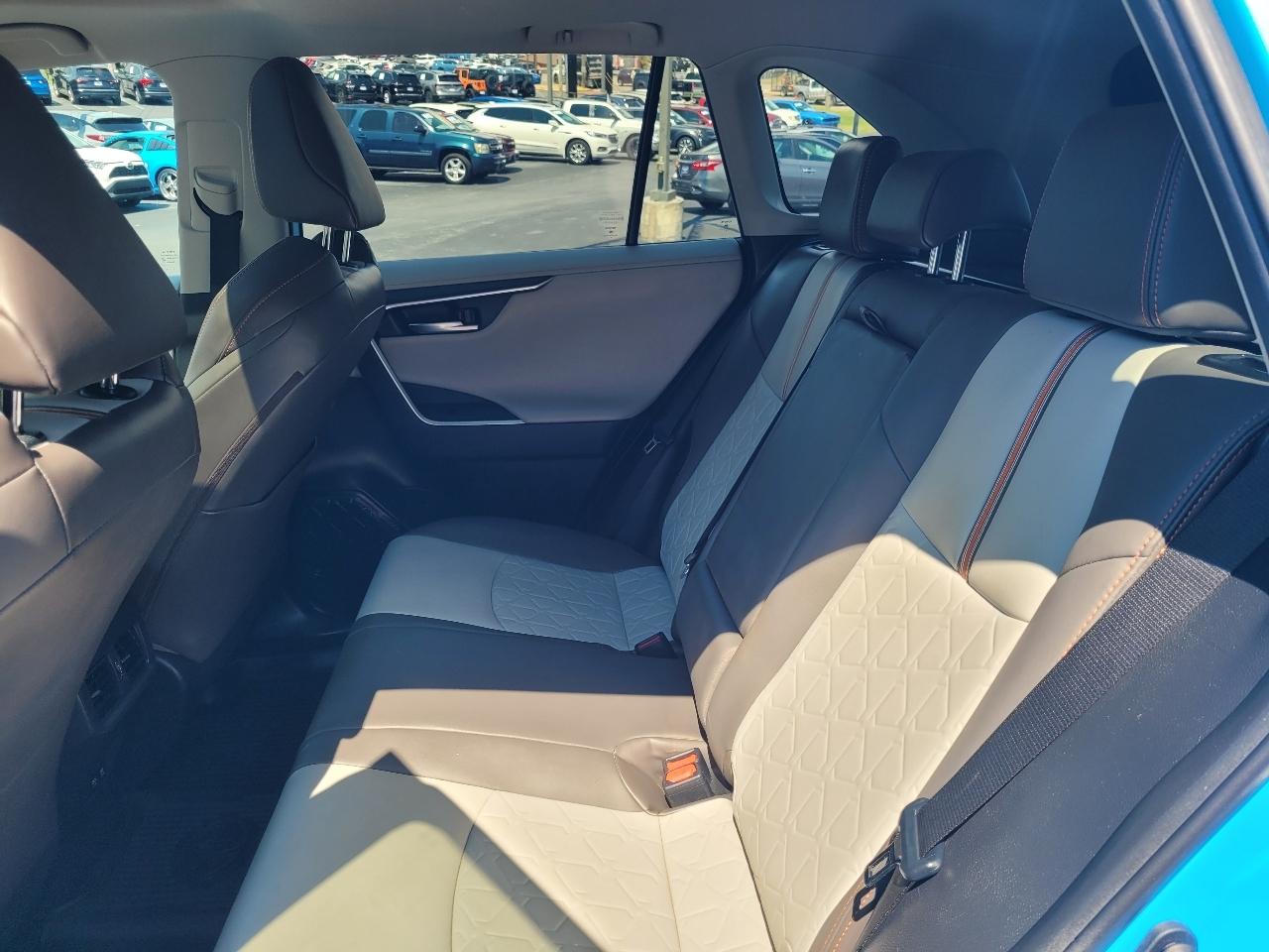 Toyota RAV4 Adventure AWD 2019