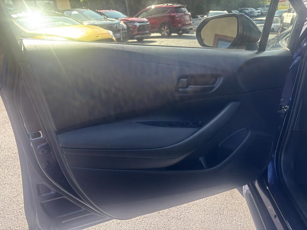 Toyota Corolla LE 2022
