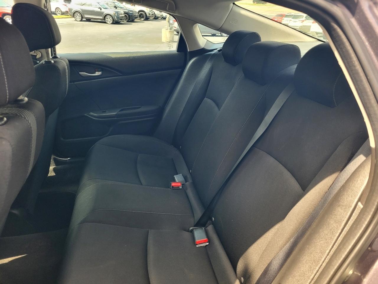 Honda Civic LX Sedan CVT 2016