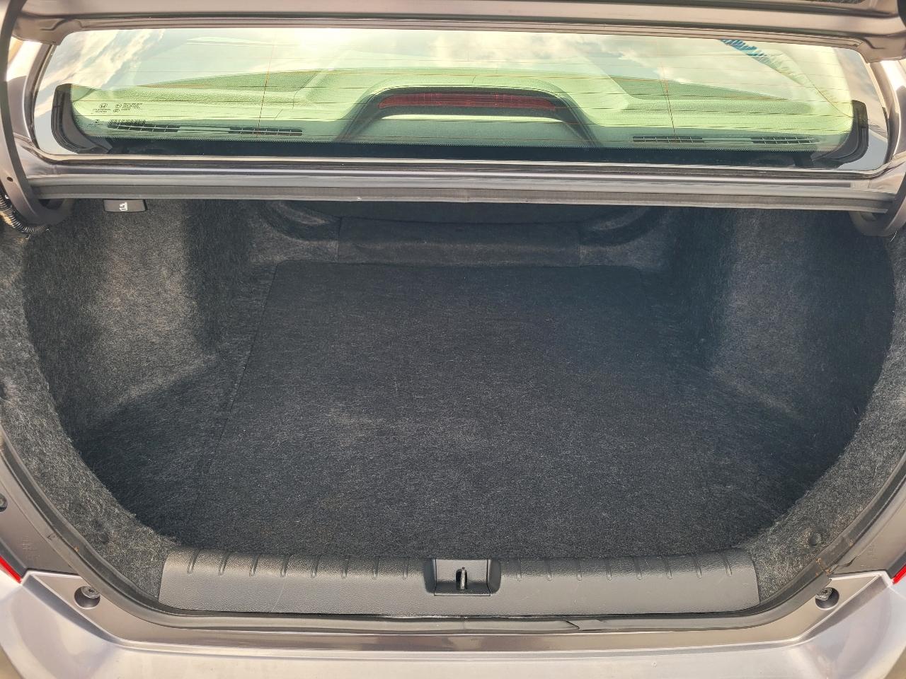 Honda Civic LX Sedan CVT 2016