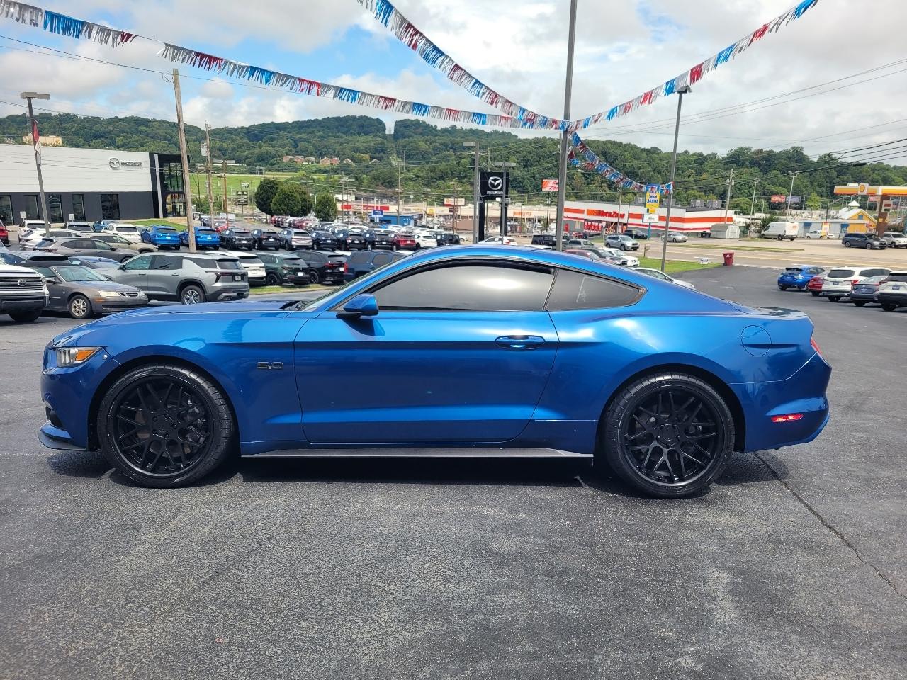 Ford Mustang GT Coupe 2017