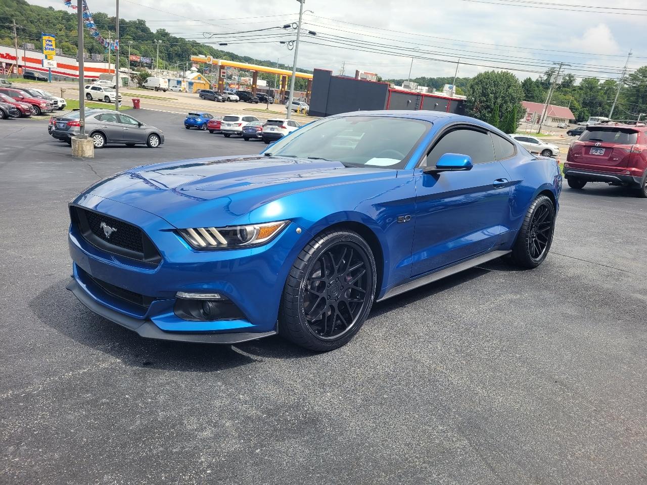 Ford Mustang GT Coupe 2017