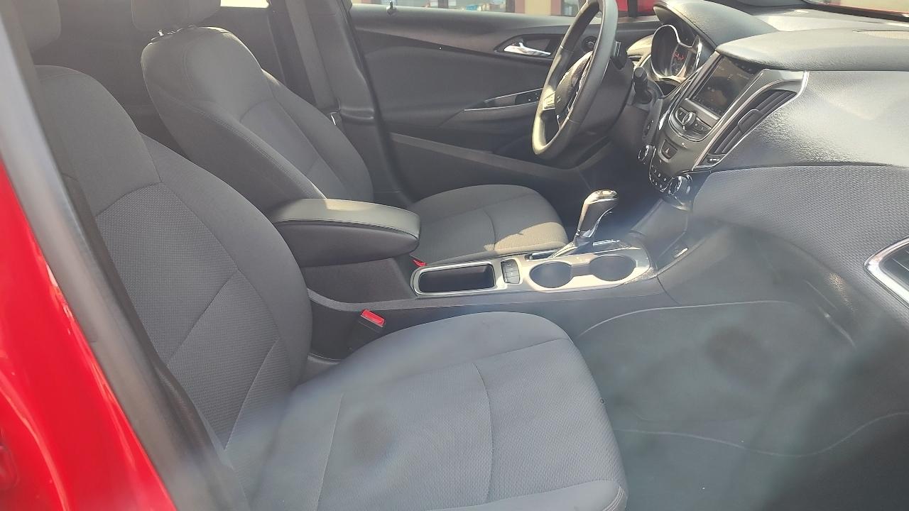 Chevrolet Cruze LT Hatchback 2019