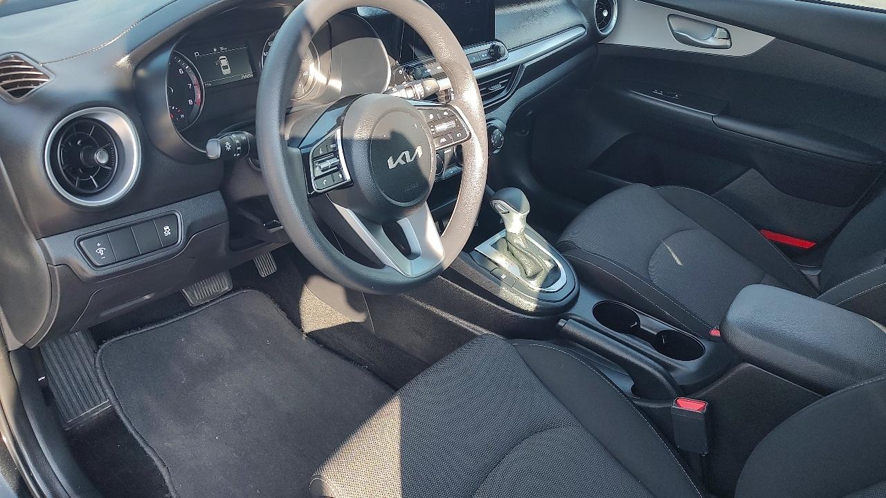 Kia Forte photo 11
