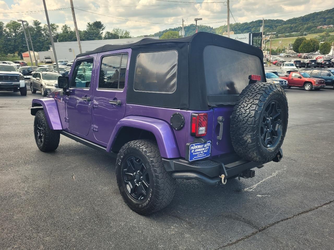 Jeep Wrangler photo 5