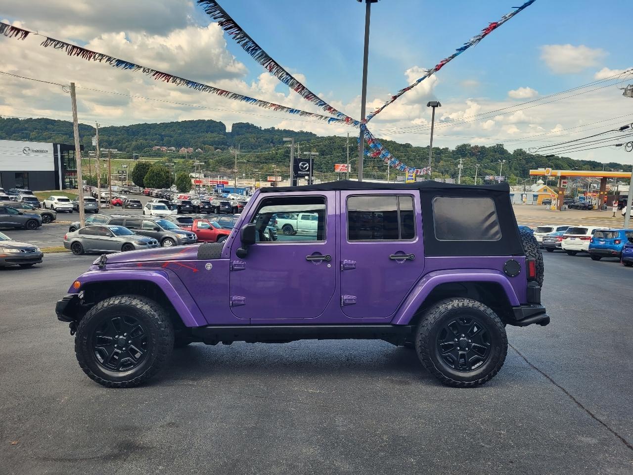 Jeep Wrangler photo 6