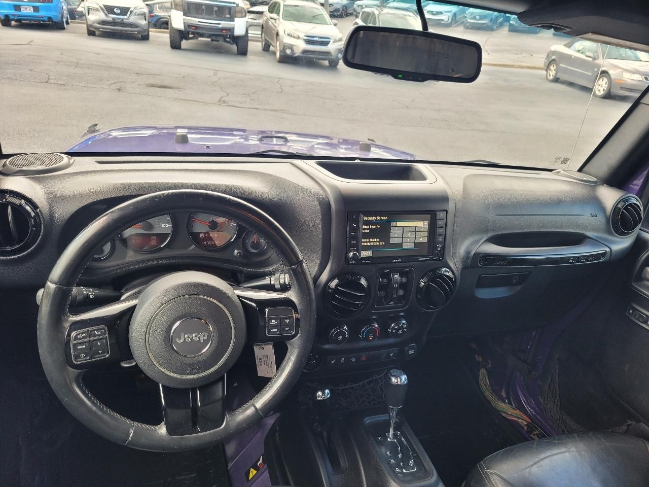 Jeep Wrangler photo 11