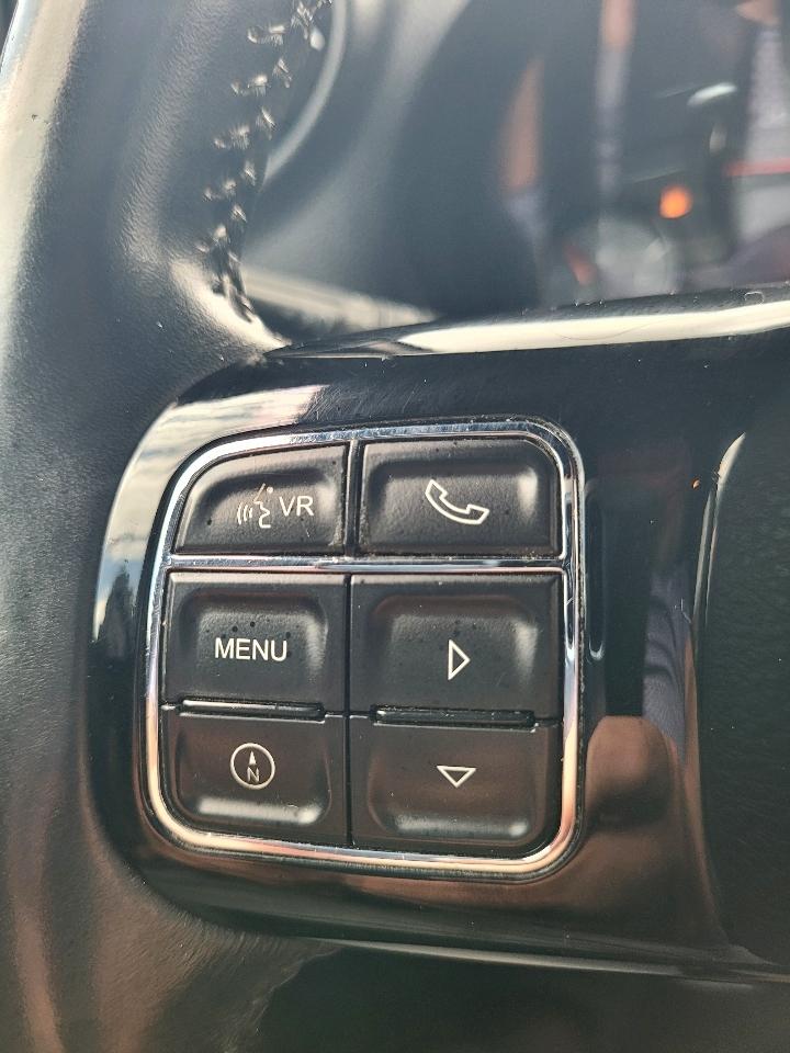 Jeep Wrangler photo 16