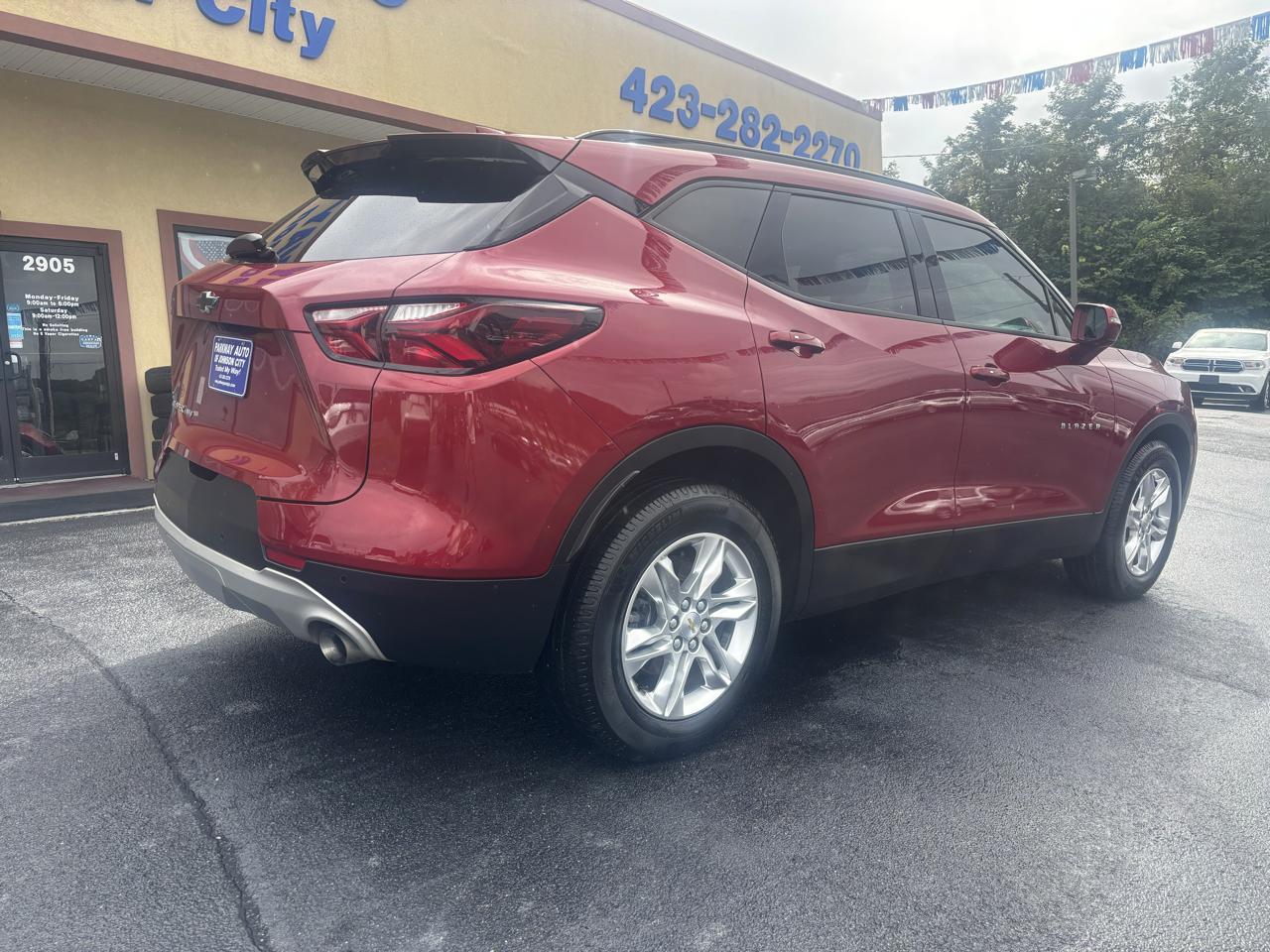 Chevrolet Blazer photo 3