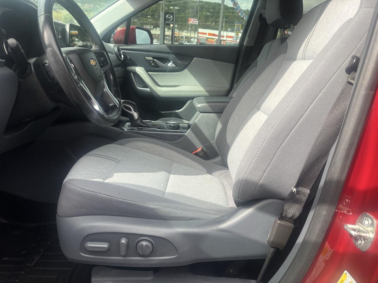 Chevrolet Blazer photo 10