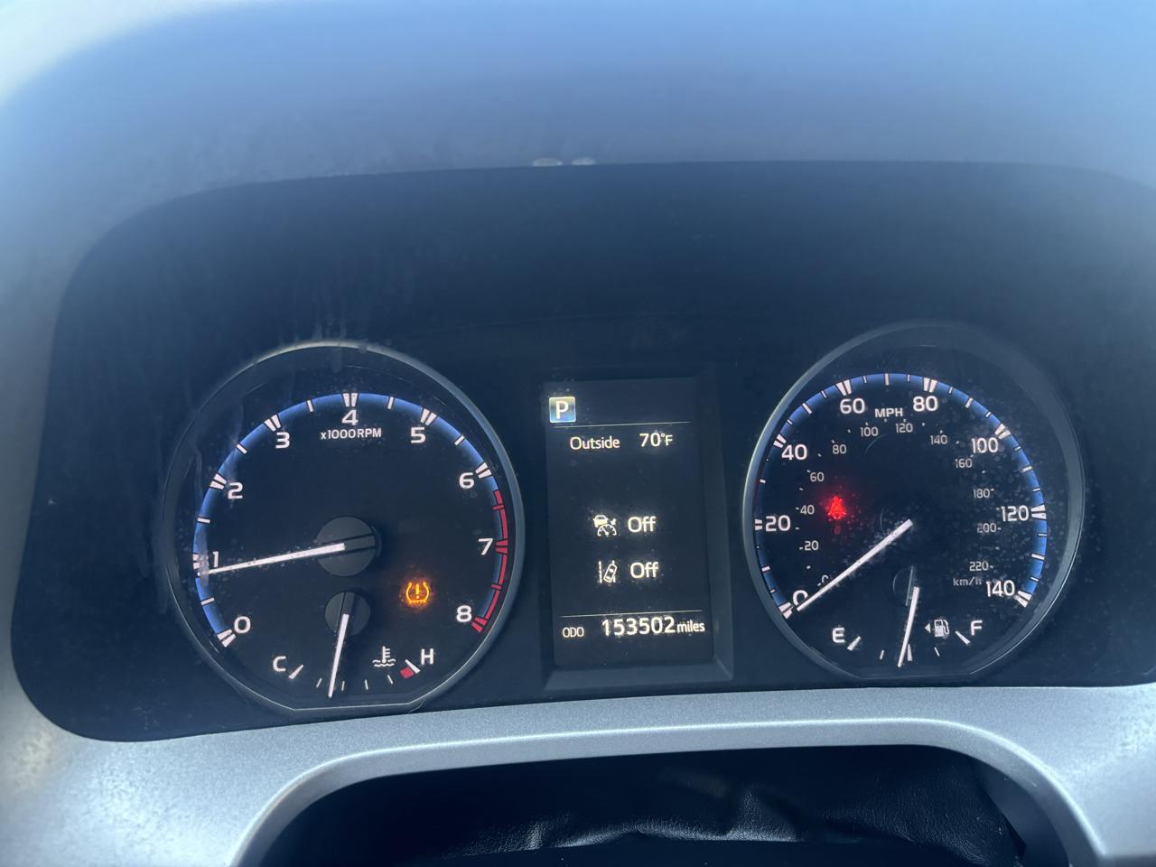 Toyota RAV4 LE FWD 2017