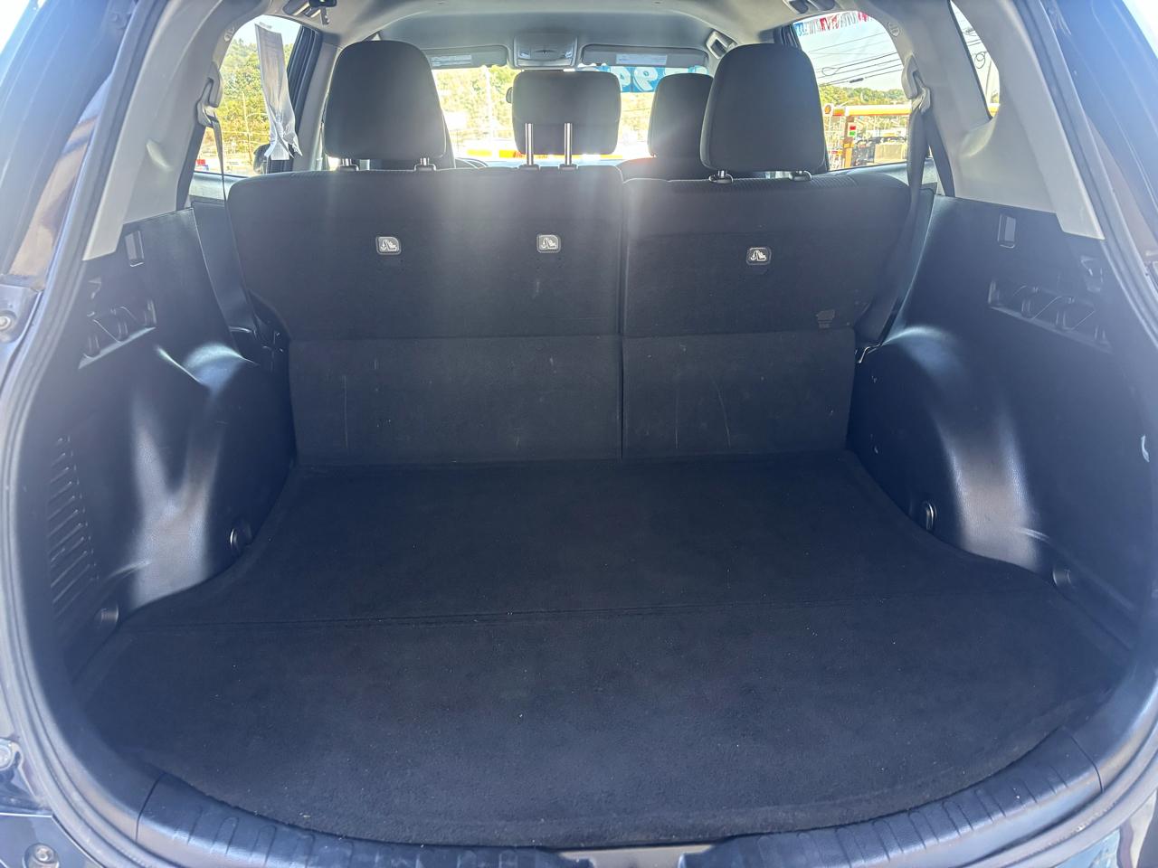 Toyota RAV4 LE FWD 2017