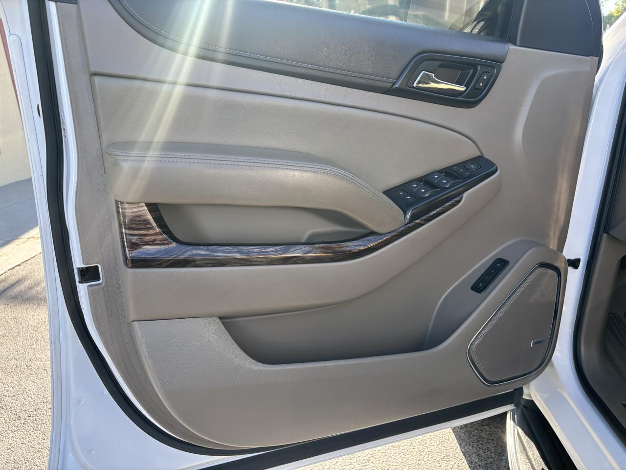 GMC Yukon photo 8