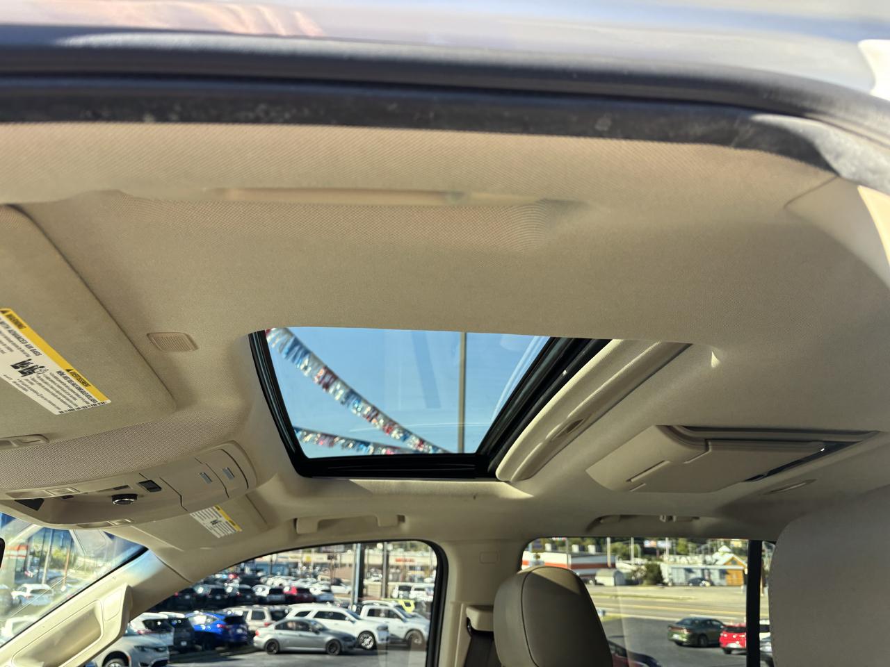 GMC Yukon photo 12