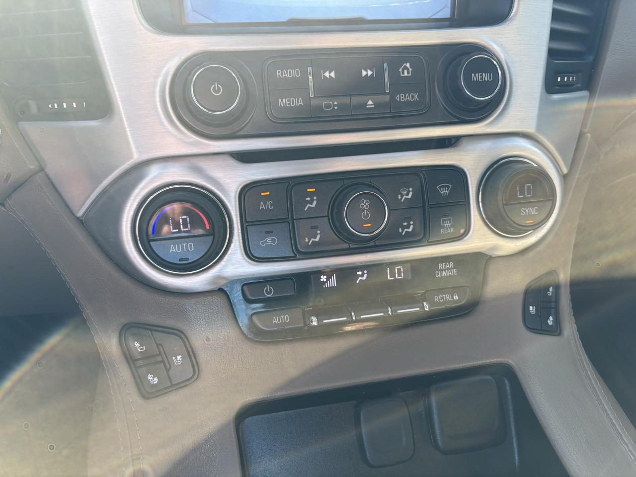 GMC Yukon photo 15