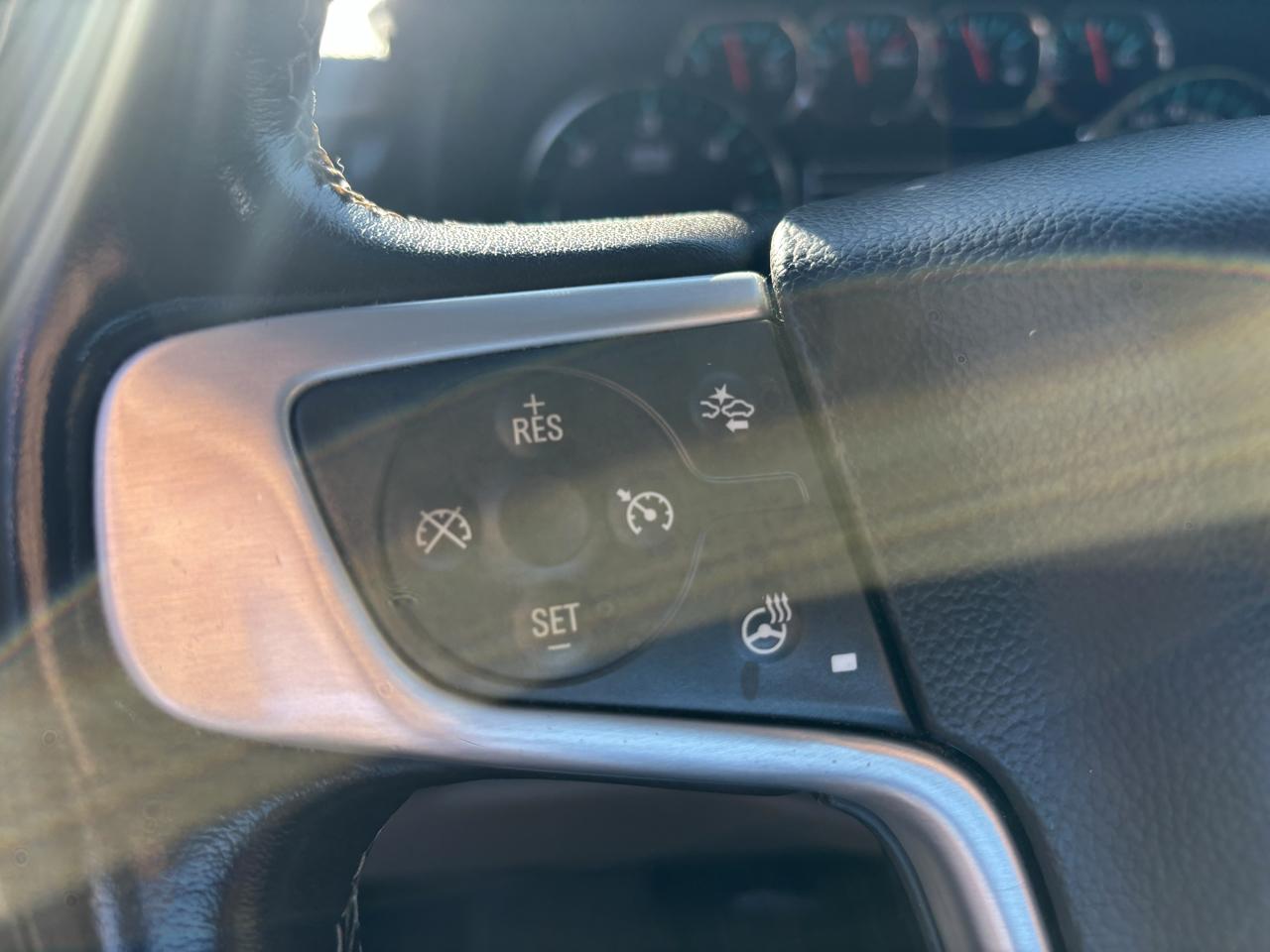 GMC Yukon photo 18