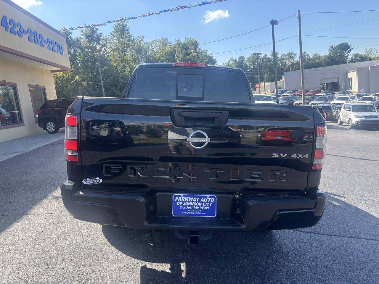 Nissan Frontier photo 8