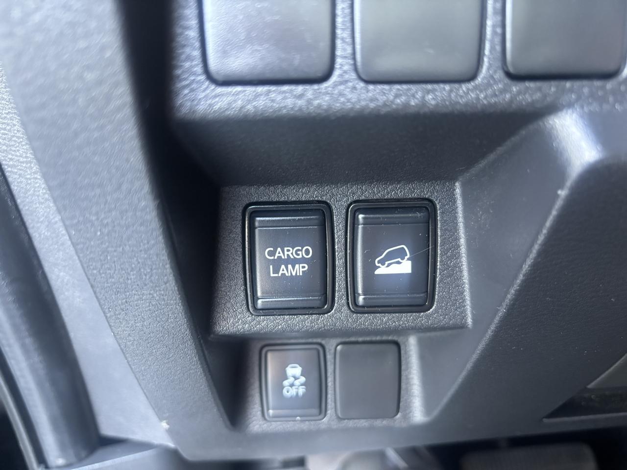 Nissan Frontier photo 12