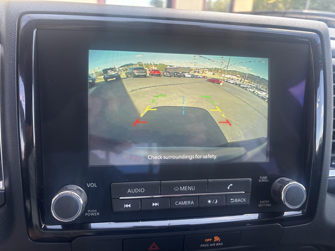 Nissan Frontier photo 17