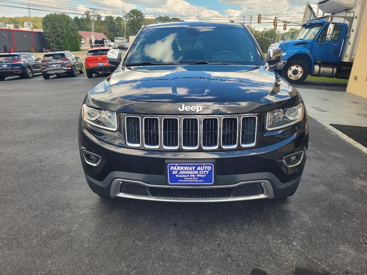 Jeep Grand Cherokee photo 8