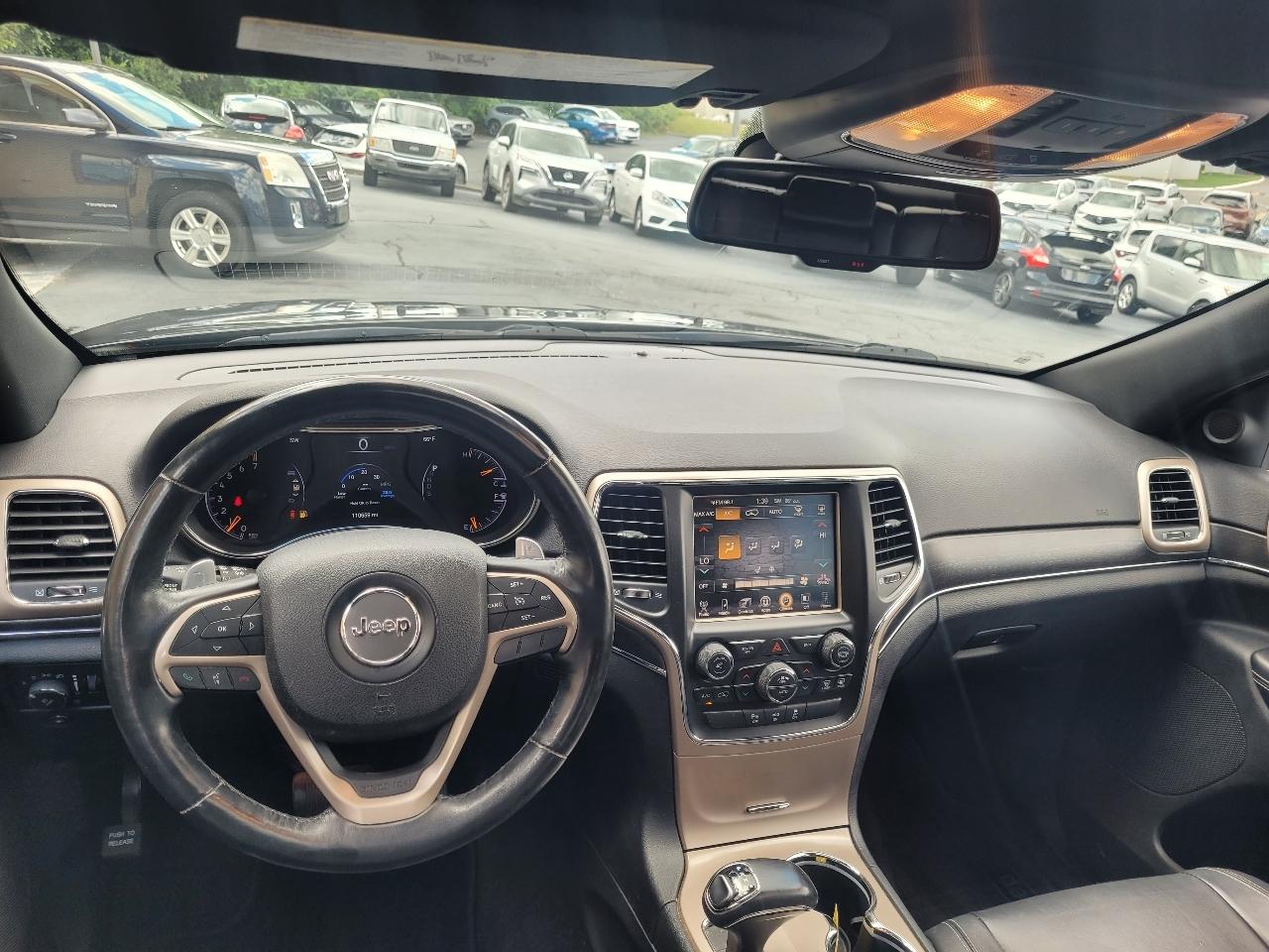 Jeep Grand Cherokee photo 11