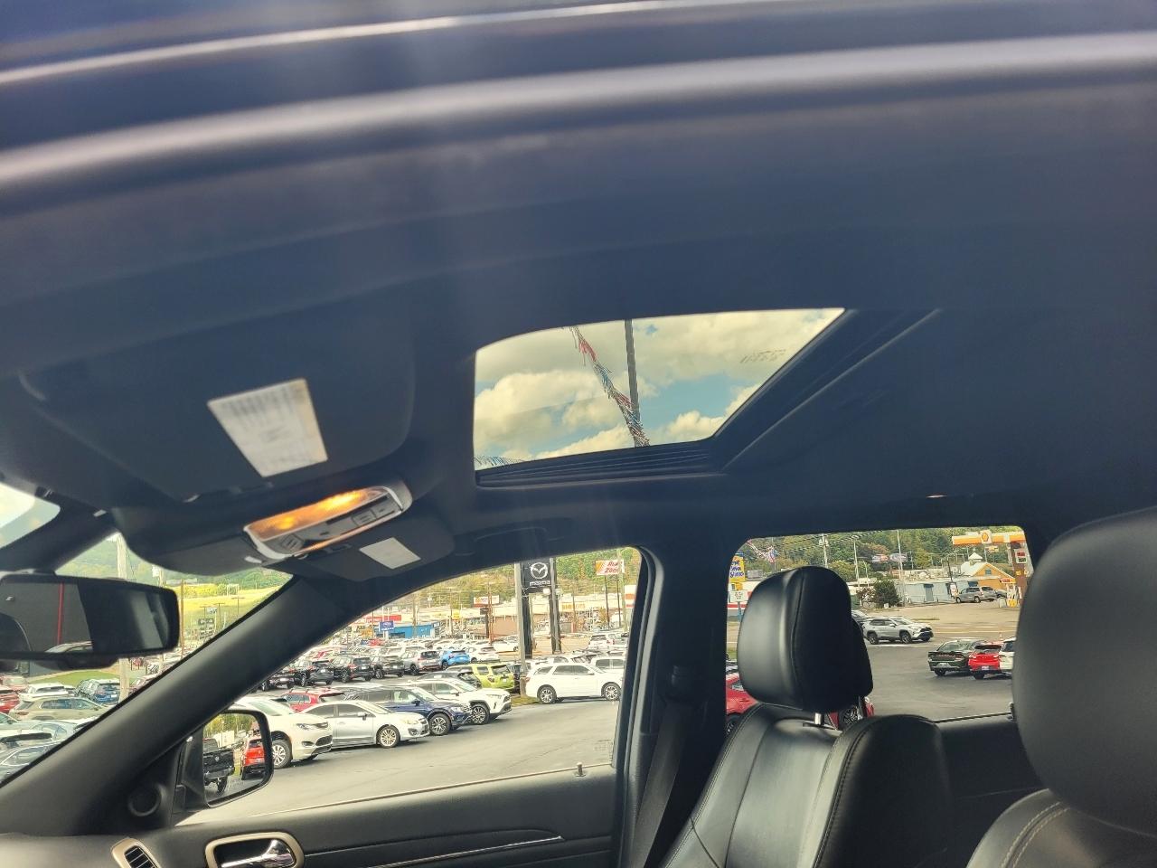 Jeep Grand Cherokee photo 13