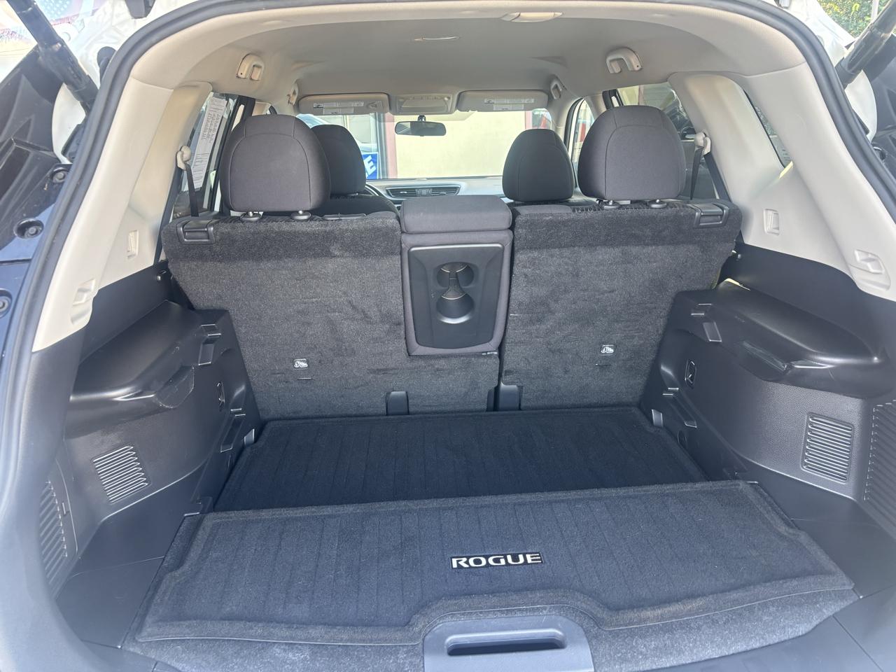 Nissan Rogue photo 24